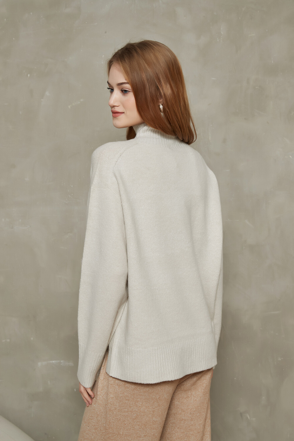 Sweater Koali Beige Claro