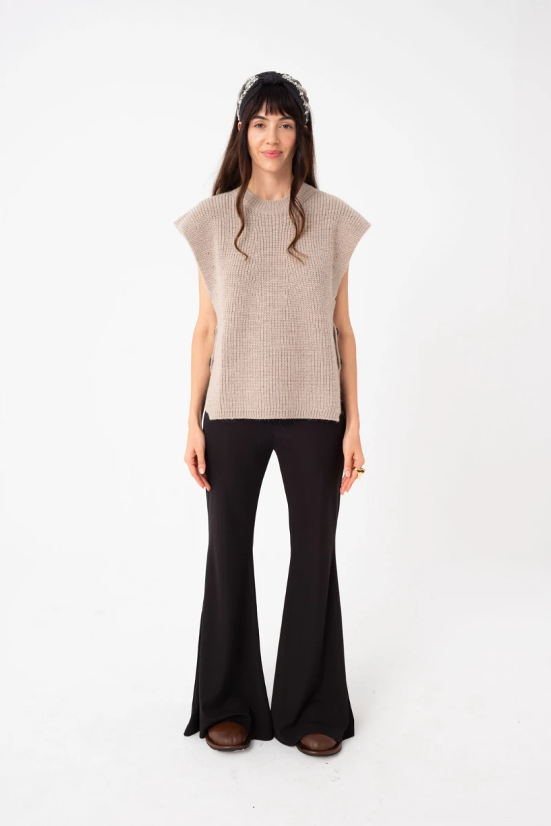 CHALECO TEJIDO Beige