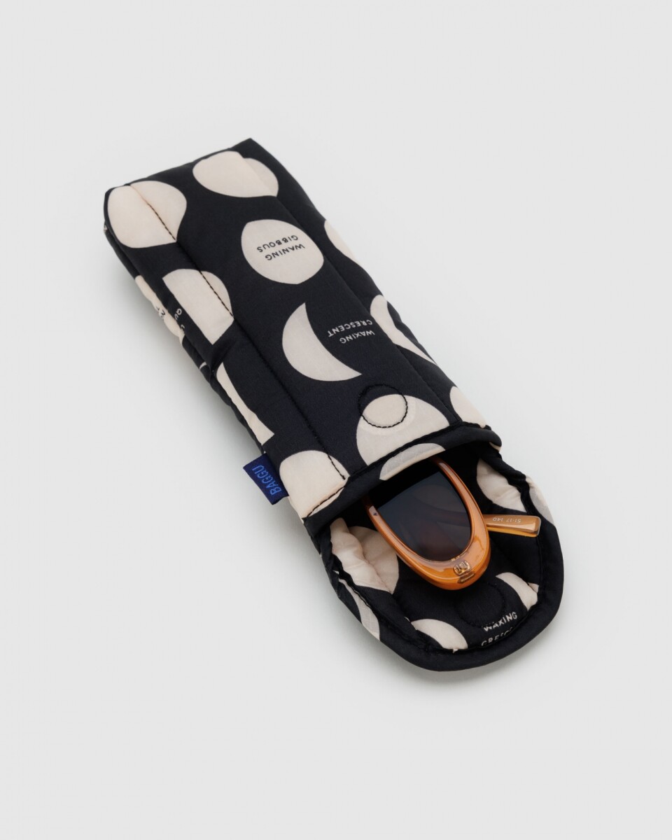 ESTUCHLENT - Estuche Para Lentes Baggu, Con Cierre Magnético - Moon 