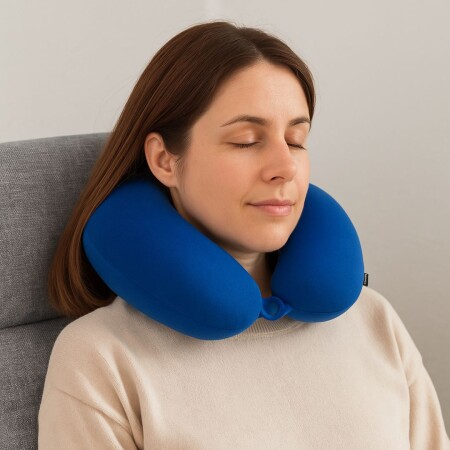ALMOHADA DE VIAJE CON RELLENO BRIO AZUL