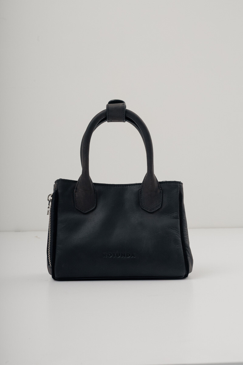 Mivra Black
