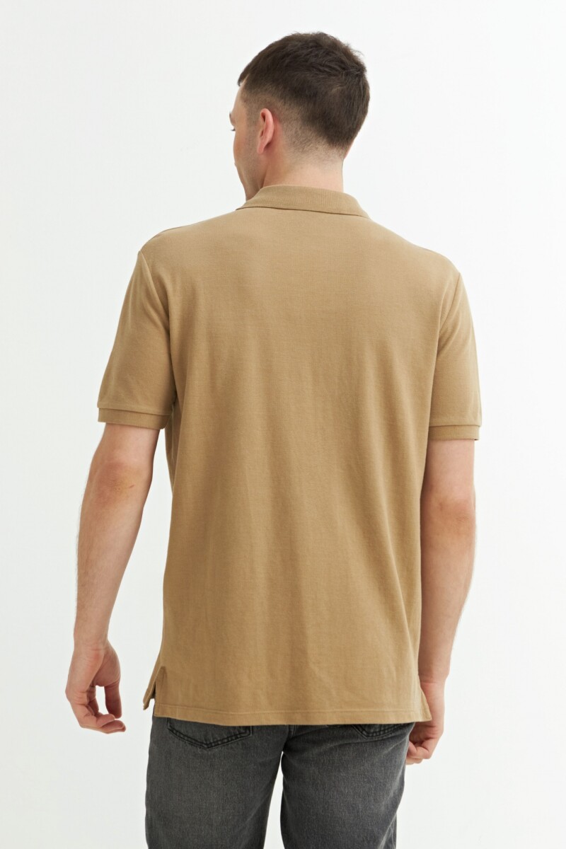 Remera Polo BEIGE