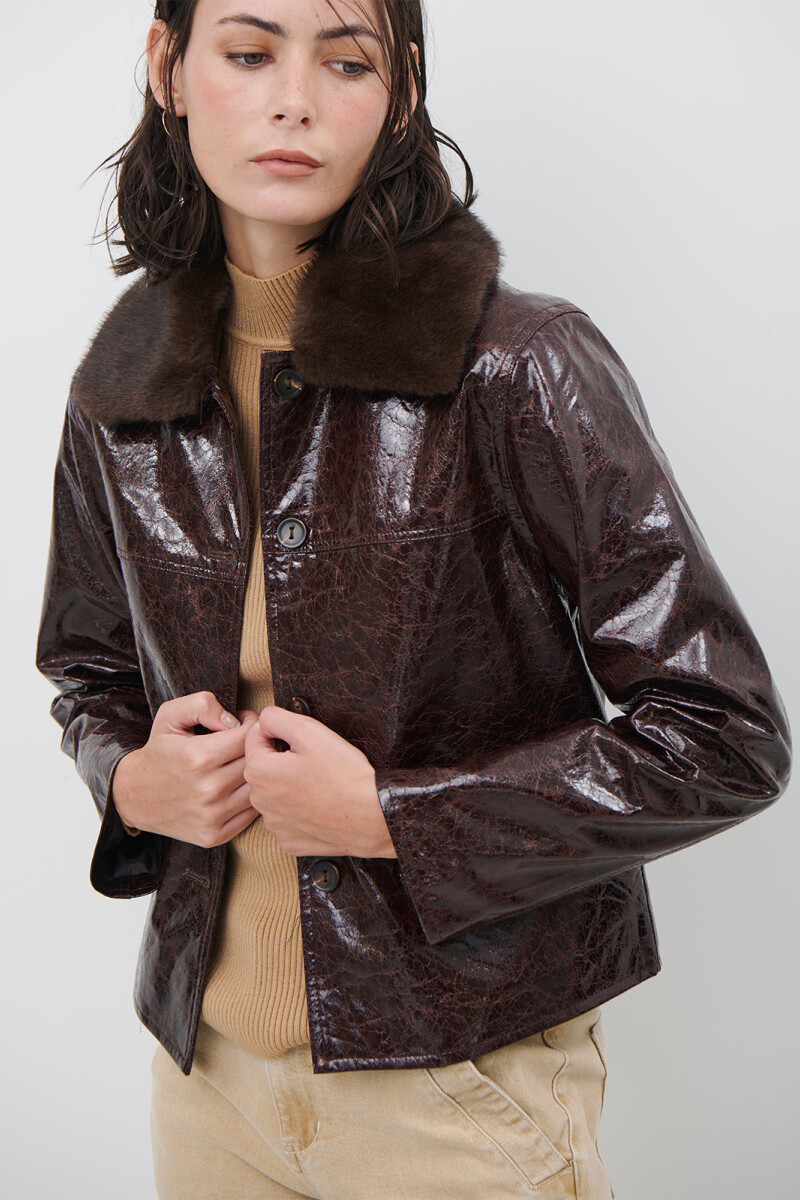 CHAQUETA GLOSSY MARRON