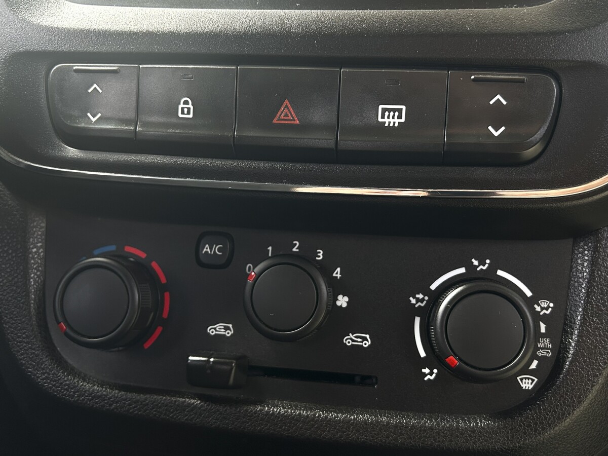 Renault Kwid Zen EXCELENTE ESTADO! | Permuta / Financia Renault Kwid Zen EXCELENTE ESTADO! | Permuta / Financia