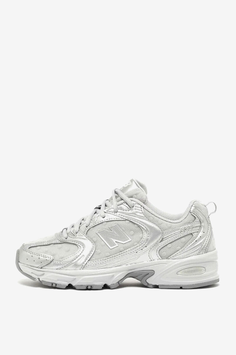 NB U530HFZ Plata