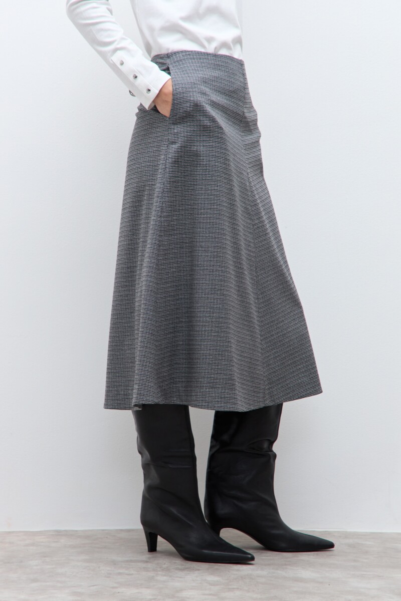 Falda fantasía gris