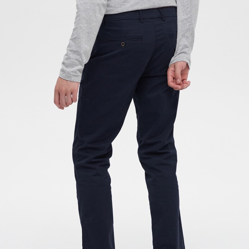 V-ESSENTIAL KHAKI SLIM FIT NEW CLASSIC NAVY 2