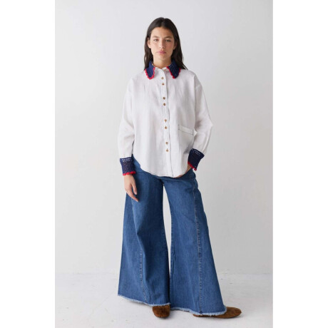 Pre Venta Camisa Emblema Blanco Con Rojo Y Azul