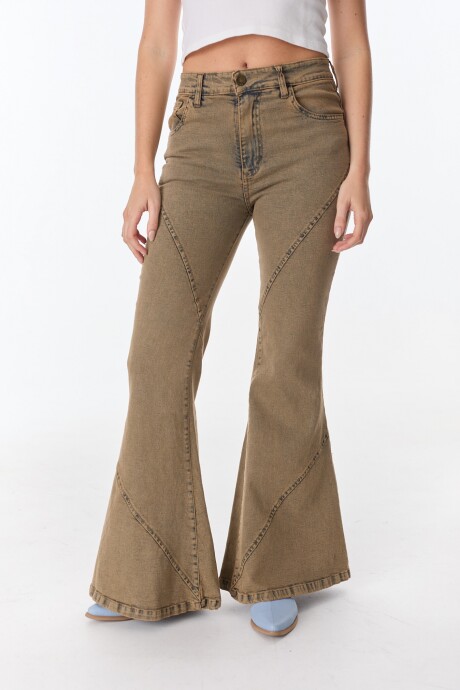 Jean Rumbo Camel