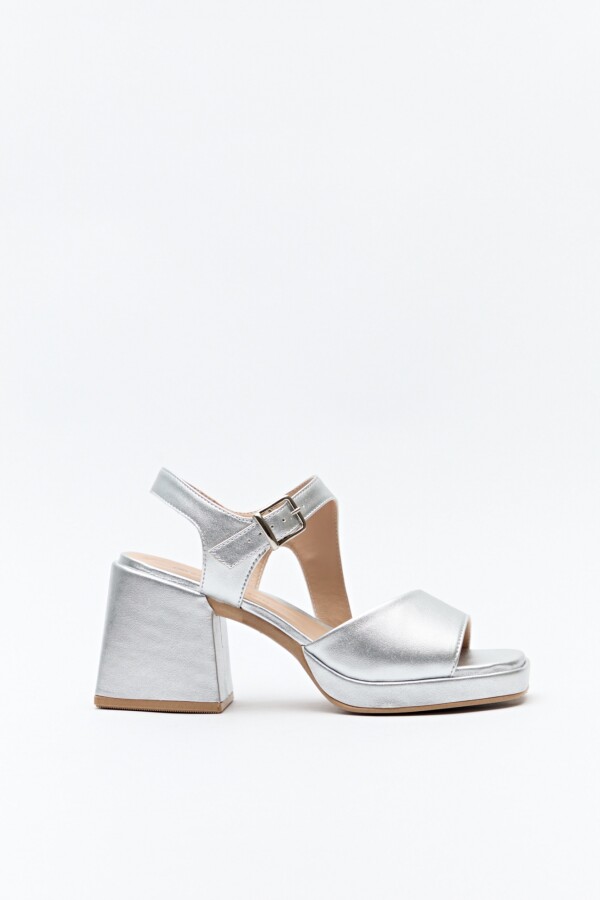 SANDALIA PRAGA Plateado