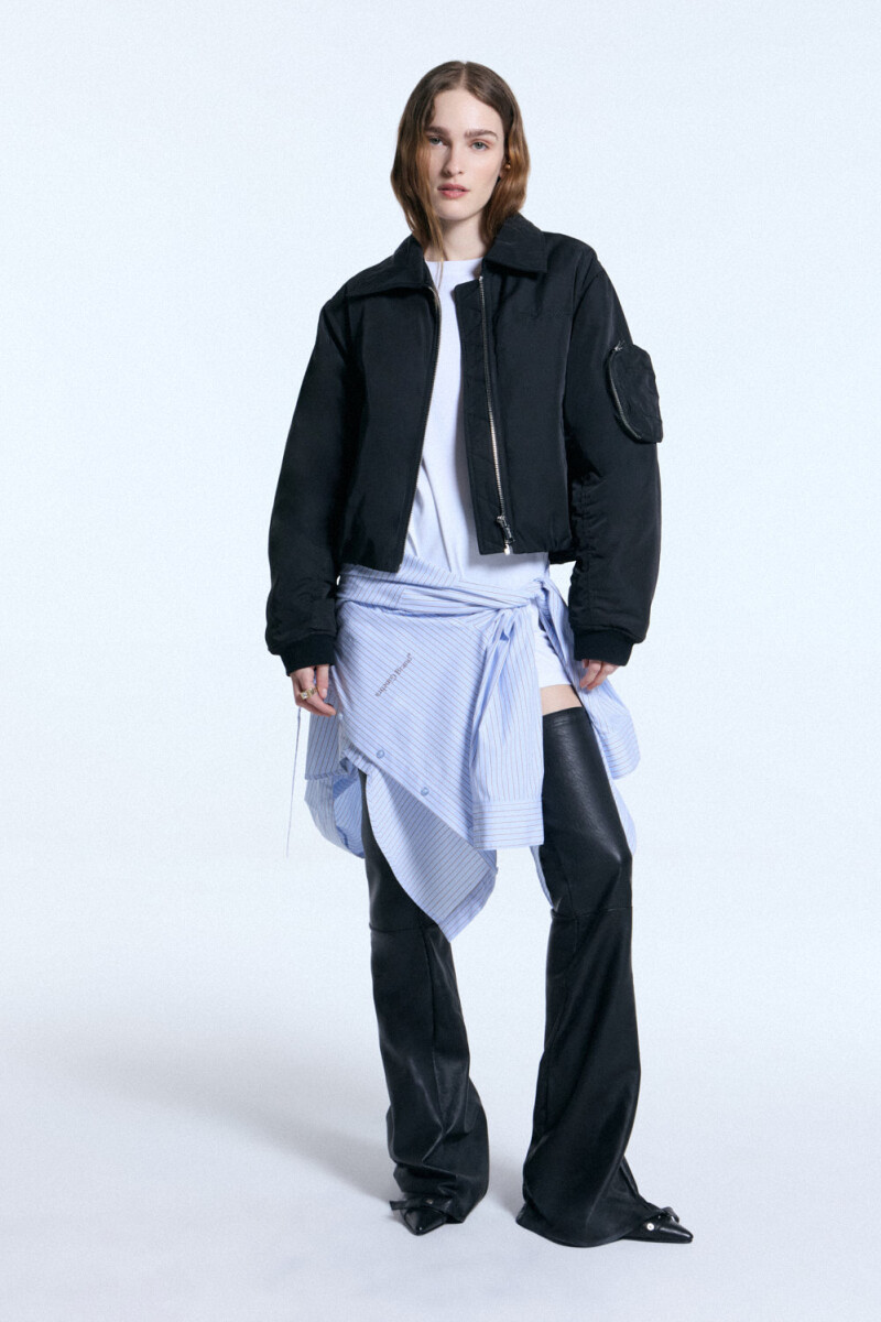 BOMBER MILA Negro