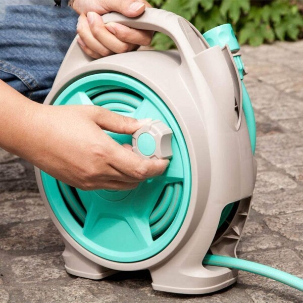 Manguera Jardin Premium 15 Metros Retractil + Pistola Riego Color Variante Gris Con Turquesa