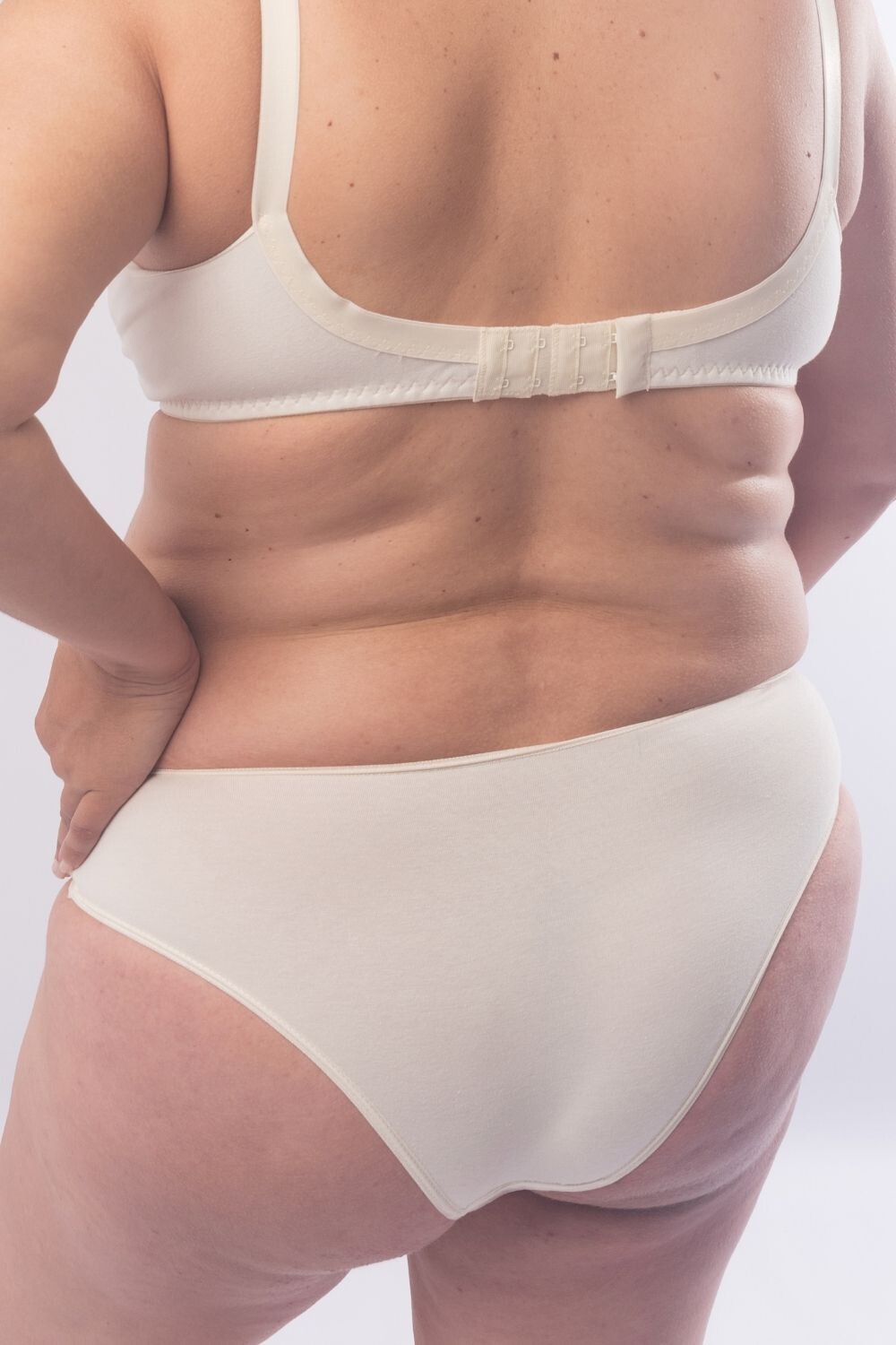 Bombacha Maternal Kalina Crudo