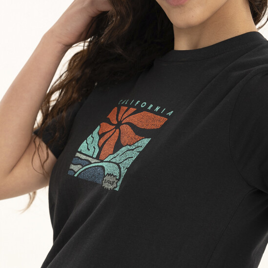 Remera Reef Regular Fit Negro