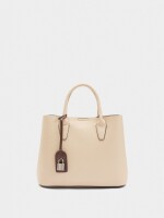 Bolso Tote Con Textura Y Colgante crudo