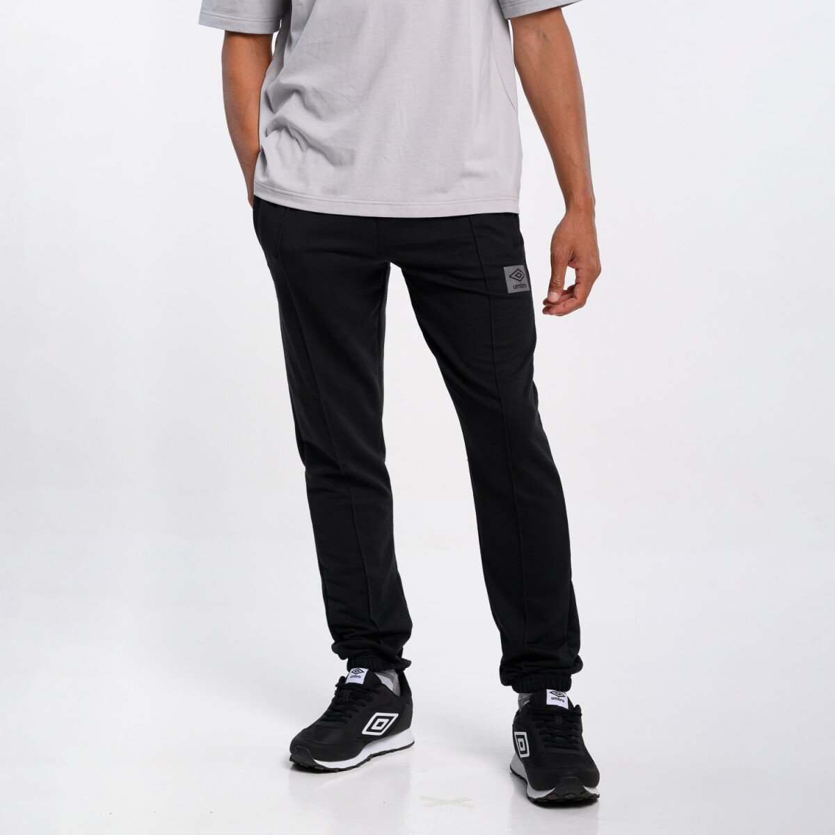 Pantalón Rubber Umbro Hombre - 025 
