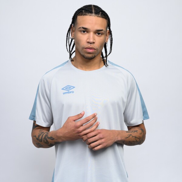REMERA VIVE Umbro Hombre 05p