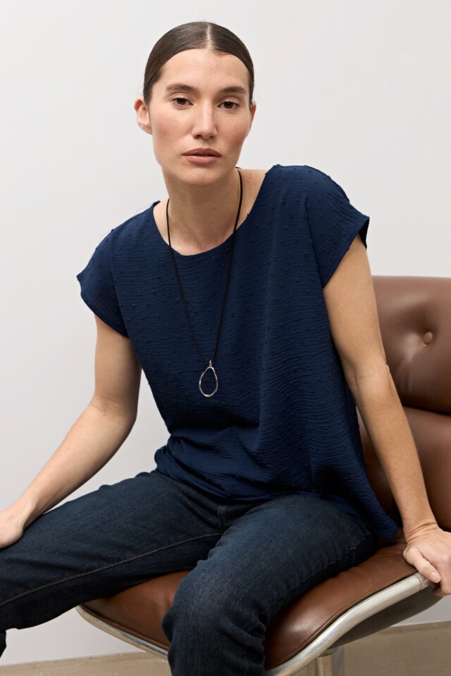 Blusa plumeti azul marino