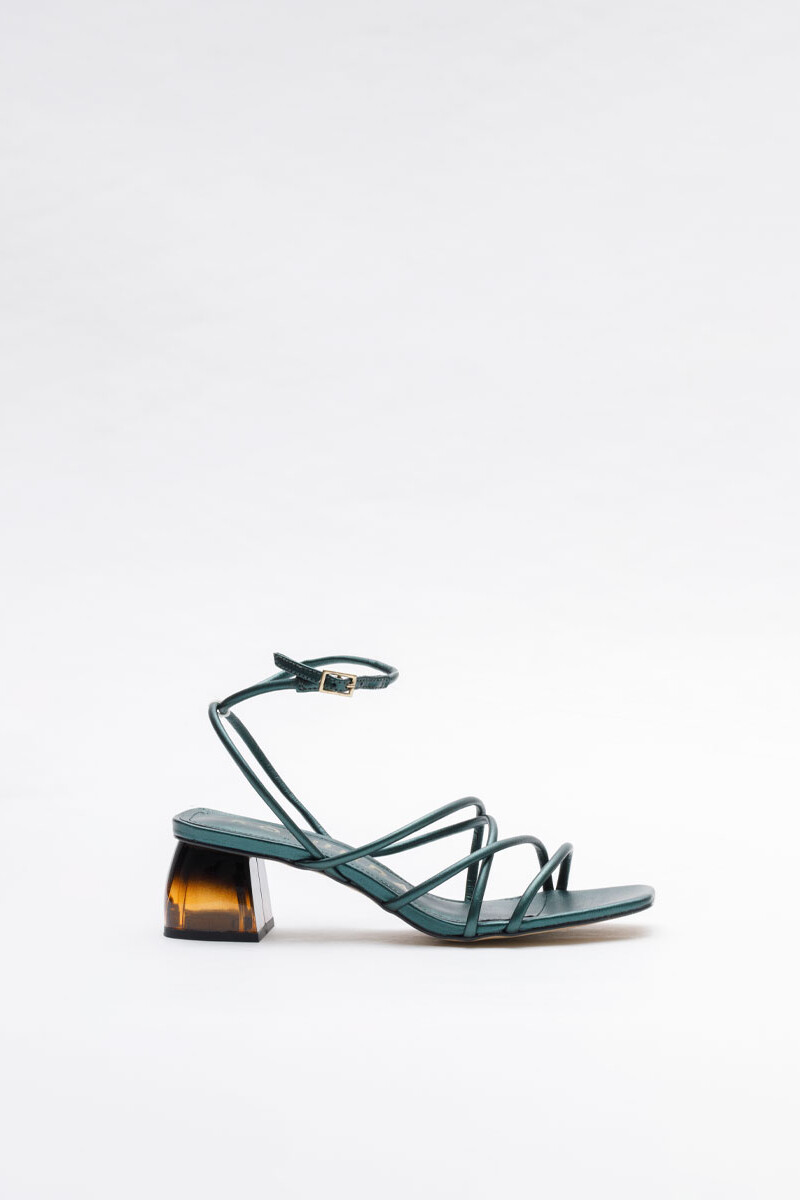 Karola Green