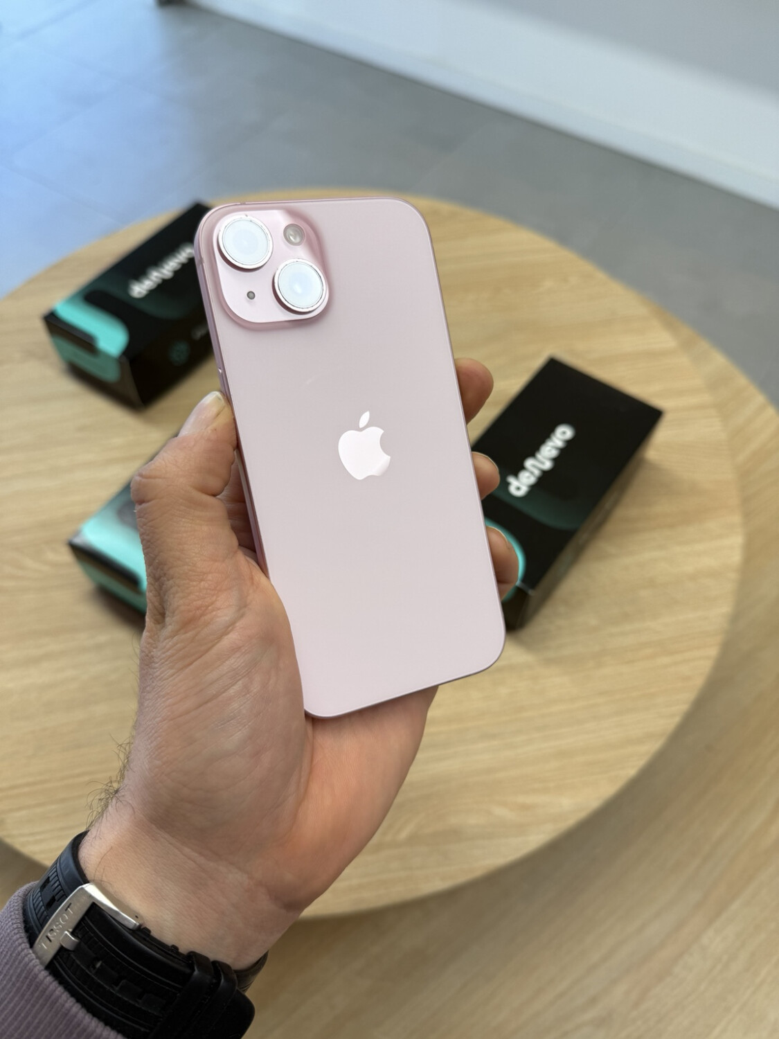 iPhone 15 128GB - Pink — denuevo