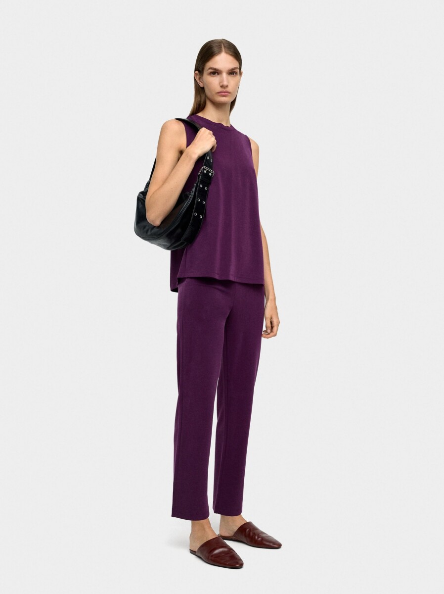 Pantalón Rectos Con Pinzas - burdeos 
