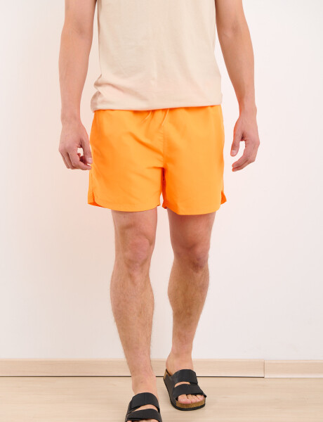 450050 SHORT FERAUD Naranja