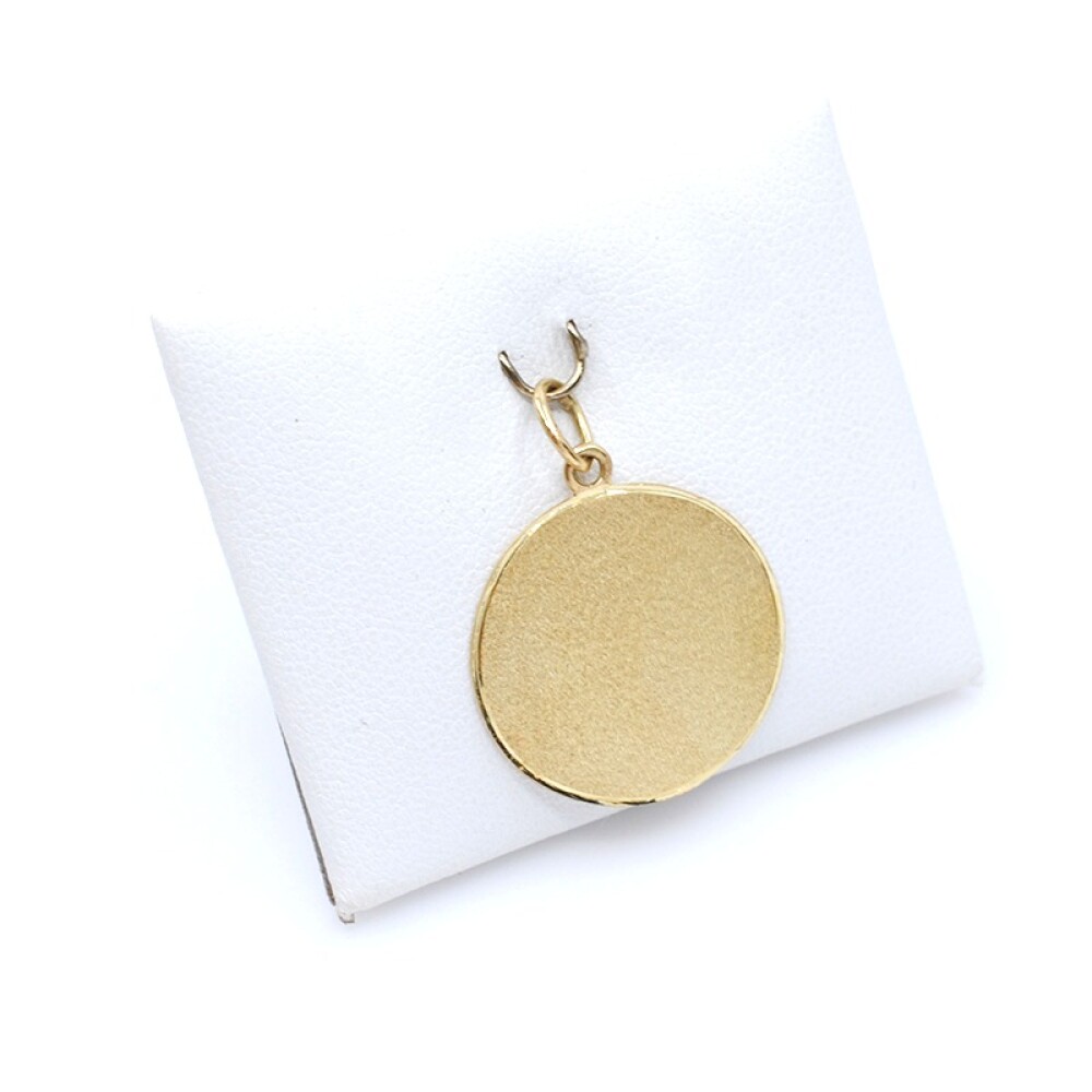 Medalla en oro 18k amarillo. Díametro 20mm Medalla en oro 18k amarillo. Díametro 20mm