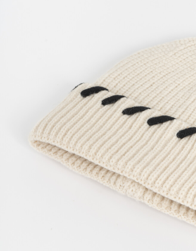 Gorro Romántico Gorro Tejido Con Bordado - Marron Beige