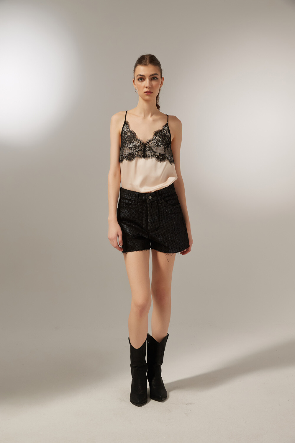 Short Sparkly Negro