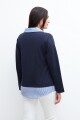 Sweatshirt con camisa azul marino