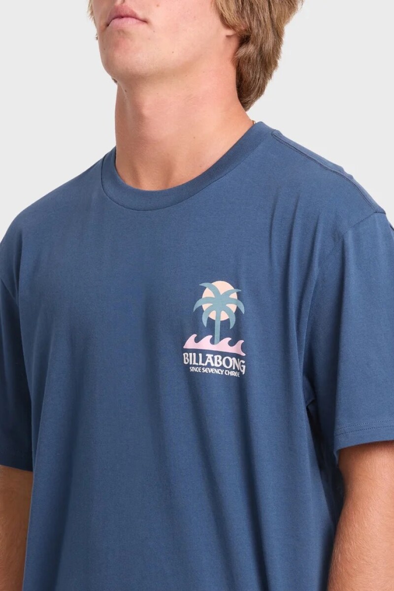 REMERA PORTAL PREMIUM SS A-azul