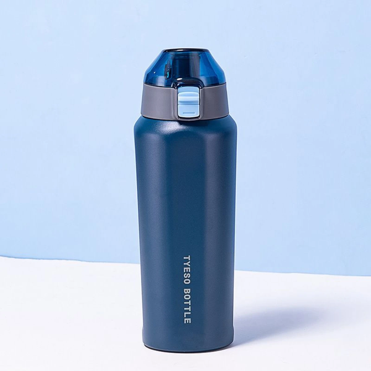 Botella Térmica Acero Inoxidable Tapa Plástico 600ml 