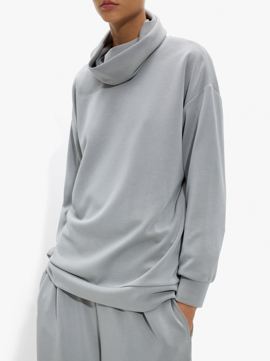 Sudadera Con Cuello Alto Y Tacto Suave gris