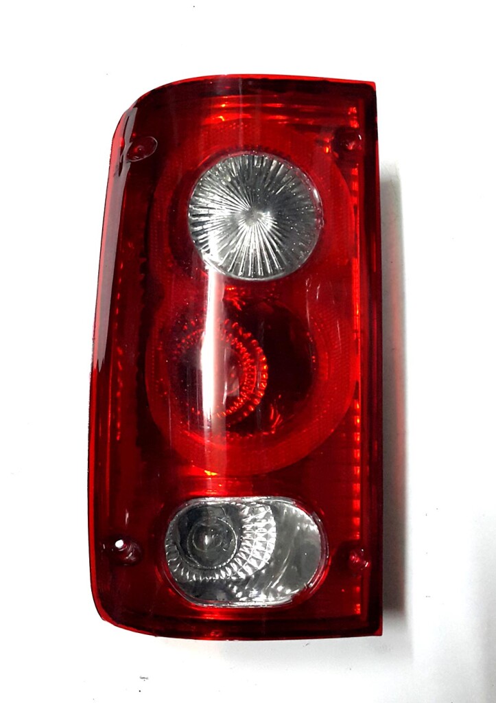 Farol trasero izquierdo