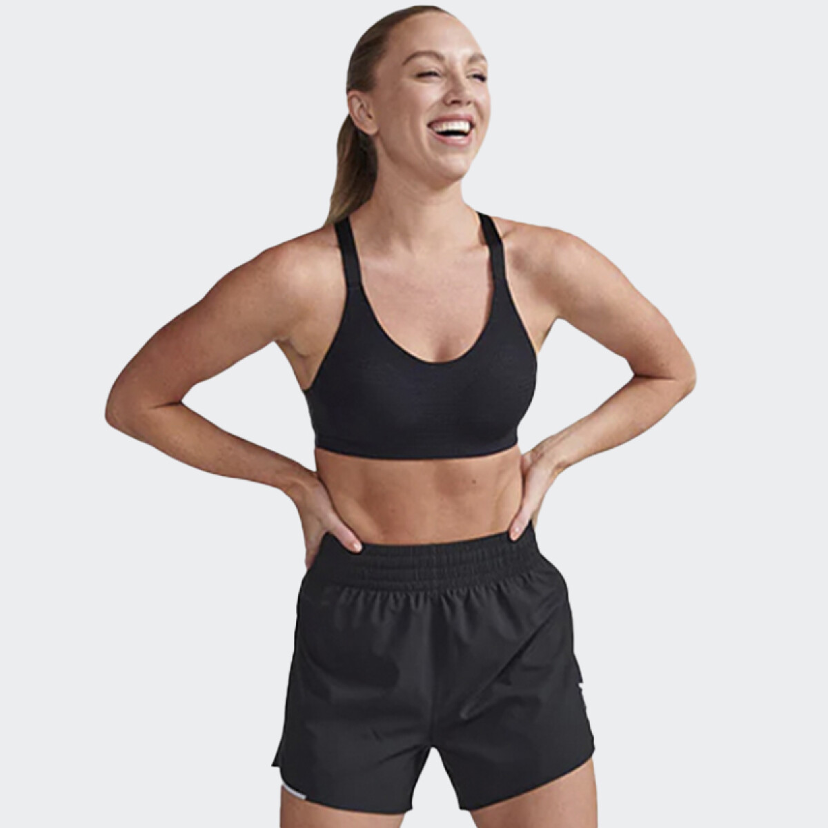 Top 2XU Aero Medium Impact Bra - Negro 