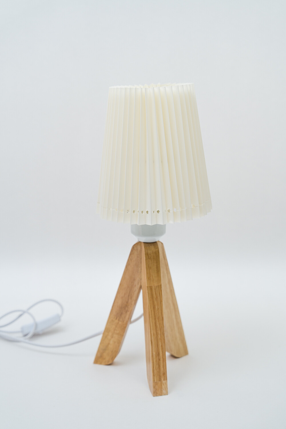 Lampara De Mesa Brelia Blanco