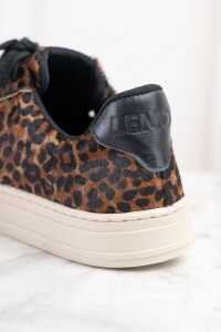 Zapatilla Animal Print Negro