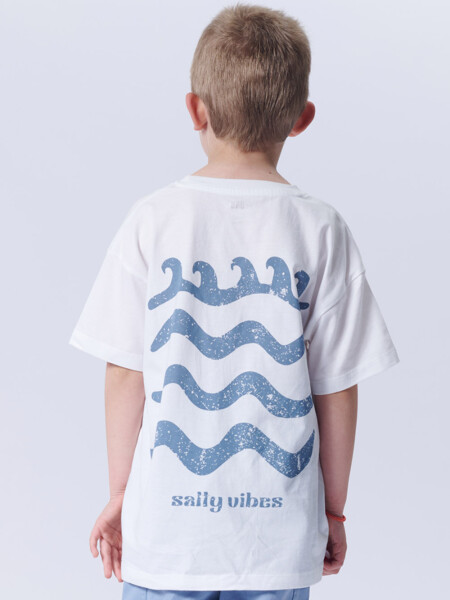 Remera Estampa Olas Blanca