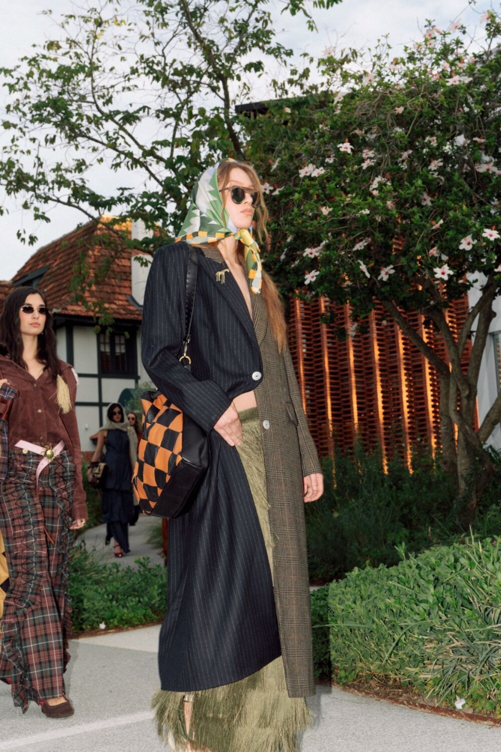 Double Trouble Coat Combinación 2