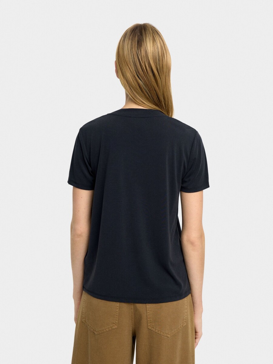 Camiseta Básica Cuello Pico gris
