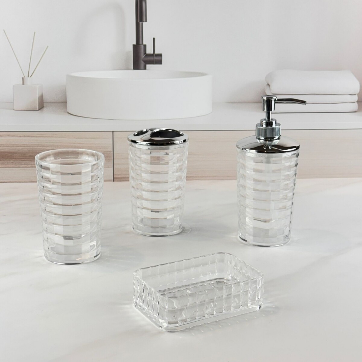 Set de Accesorios de Baño 4 Piezas Acrílico 