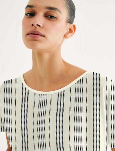 BLUSA MANGA CORTA ESTAMPADA BLANCO