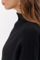 POLERA ALBA NEGRO