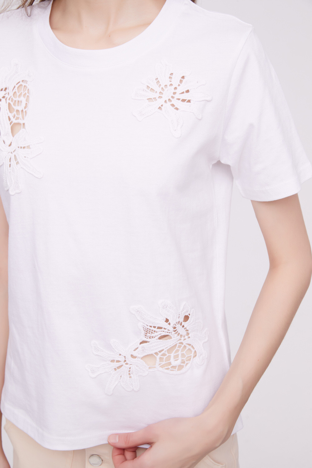 Remera Anuk Blanco