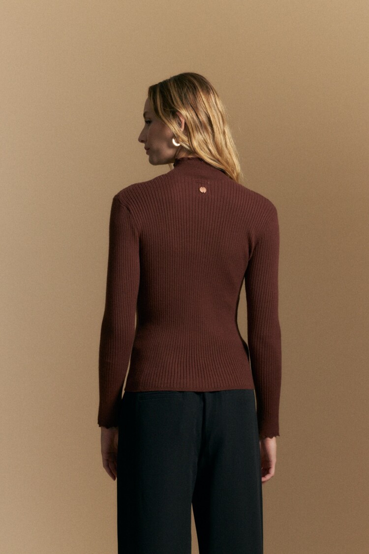 POLERA MARCH Marrón Corteza