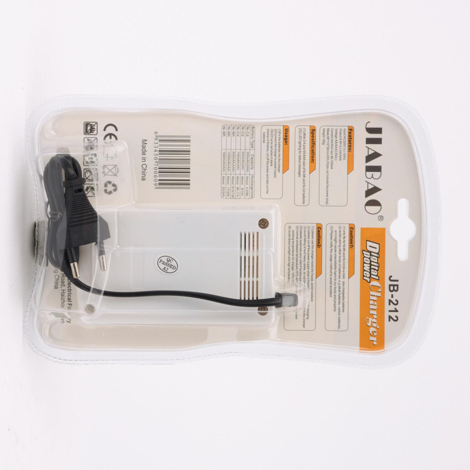 Cargador de pilas JB212 AA AAA incluye 4 pilas recargables AA — Game Stop
