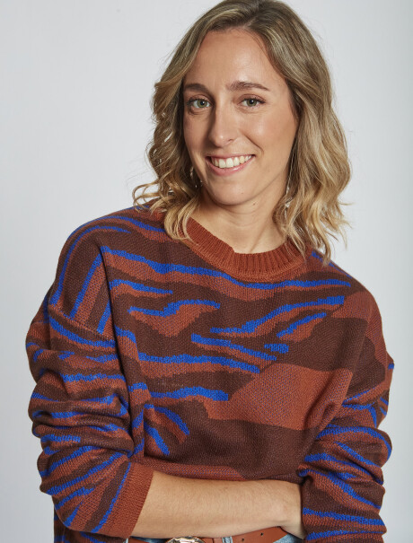 Buzo jacquard tostado