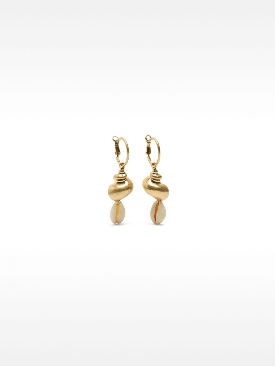 Aros Con Colgantes De Concha blanco