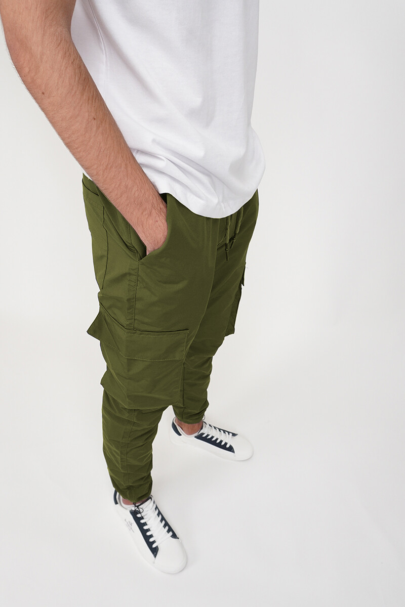 Pantalón Cargo Verde