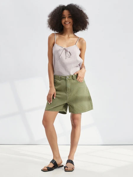 SHORT MACEIO VERDE GRISACEO